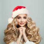 From Sparkle to Sleek: Trending Christmas Hair Looks for Every Woman